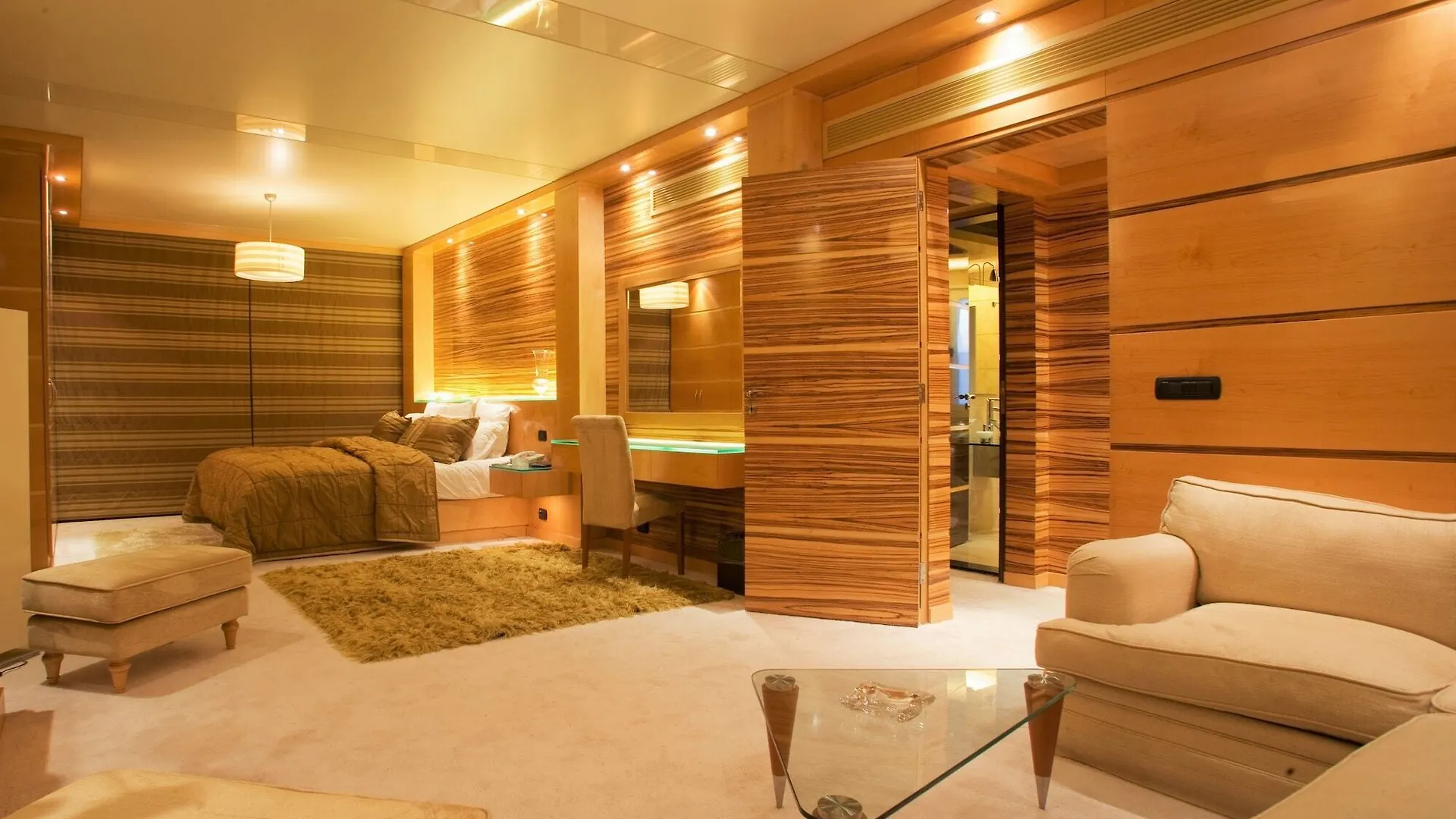 Lahoya Suites Beiroet 5*,  Libanon